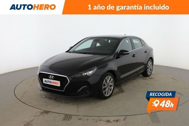 Negro Usado 2019 Hyundai i30 N Line Berlina | 15.599 € (Buen precio) - Imagen 1/3