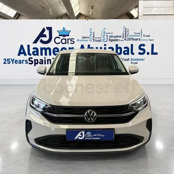 Usado VW Taigo Life 95 CV (69 kW) 2023 Beige SUV