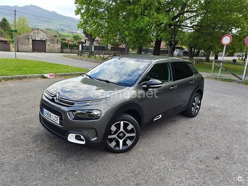 Usado Citroën C4 PureTech 110 CV (80 kW) 2019 Granate Berlina