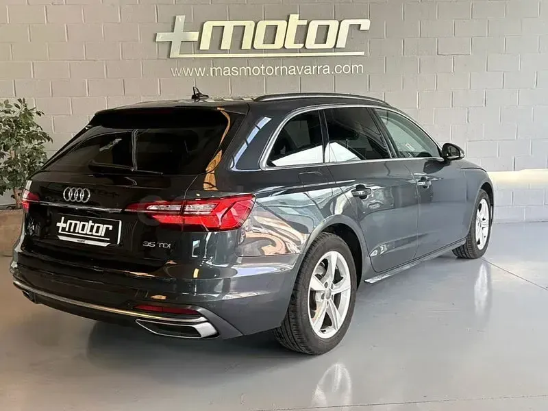 Usado Audi A4 Advanced Plus 163 CV (119 kW) 2020 Negro Familiar