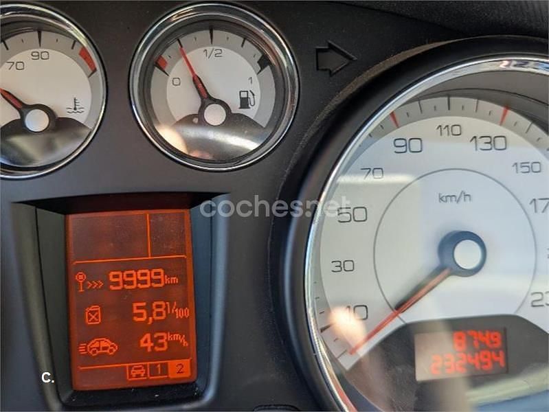 Usado Peugeot 308 Premium 110 CV (80 kW) 2008 Azul Berlina