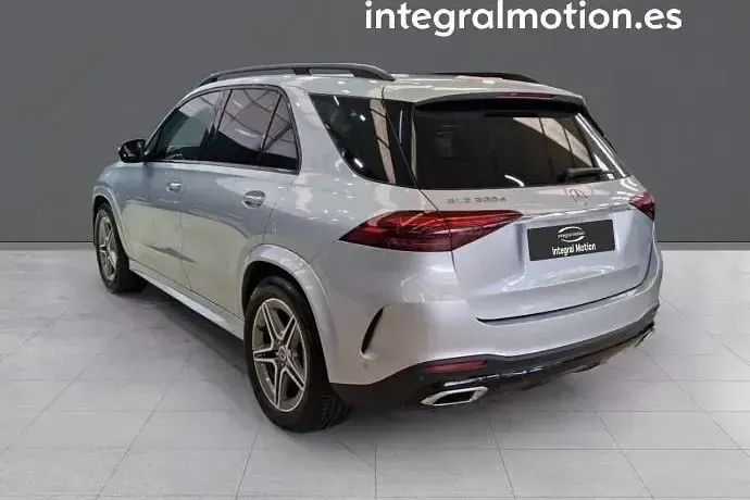 Usado Mercedes GLE300 269 CV (197 kW) 2025 SUV