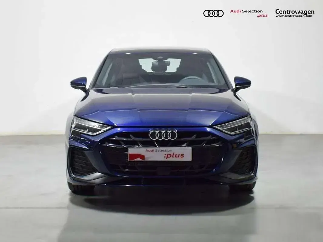Usado Audi A3 Sportback e-tron 204 CV (150 kW) 2025 Azul Utilitario