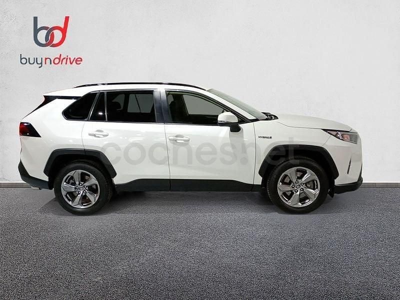 Usado Toyota RAV4 Hybrid Advance 218 CV (160 kW) 2020 Blanco SUV
