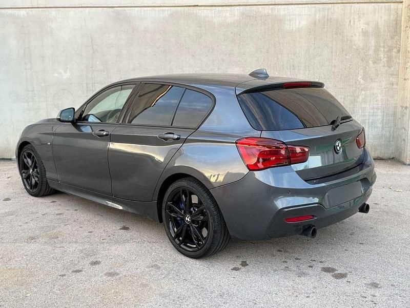 Usado BMW M135 Comfort Edition 326 CV (239 kW) 2015 Negro Utilitario