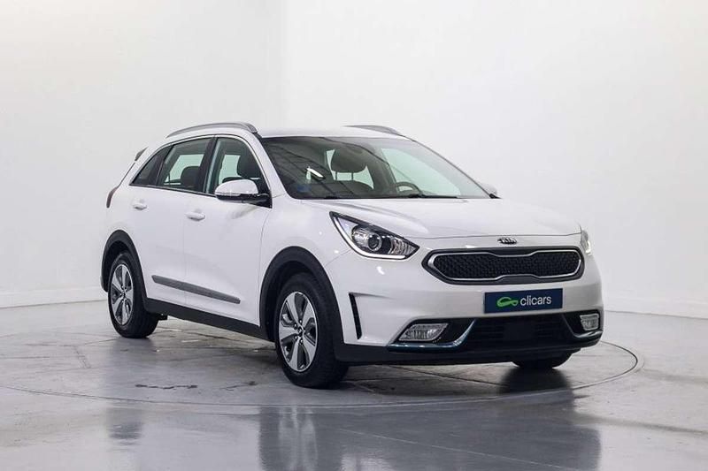 Usado Kia Niro 105 CV (77 kW) 2018 Blanco SUV