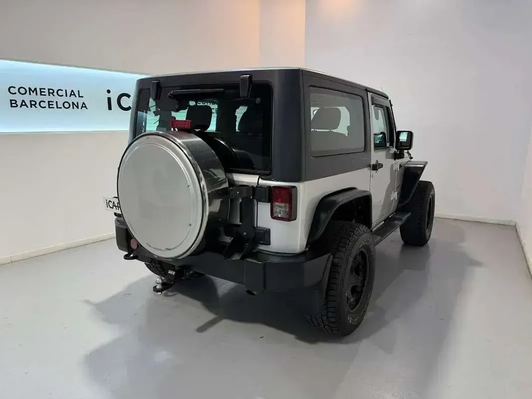 Usado Jeep Wrangler Rubicon 284 CV (208 kW) 2015 Gris / plata SUV
