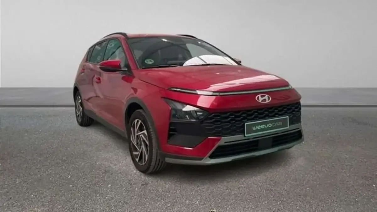 Usado Hyundai Bayon 80 CV (58 kW) 2025 Rojo SUV