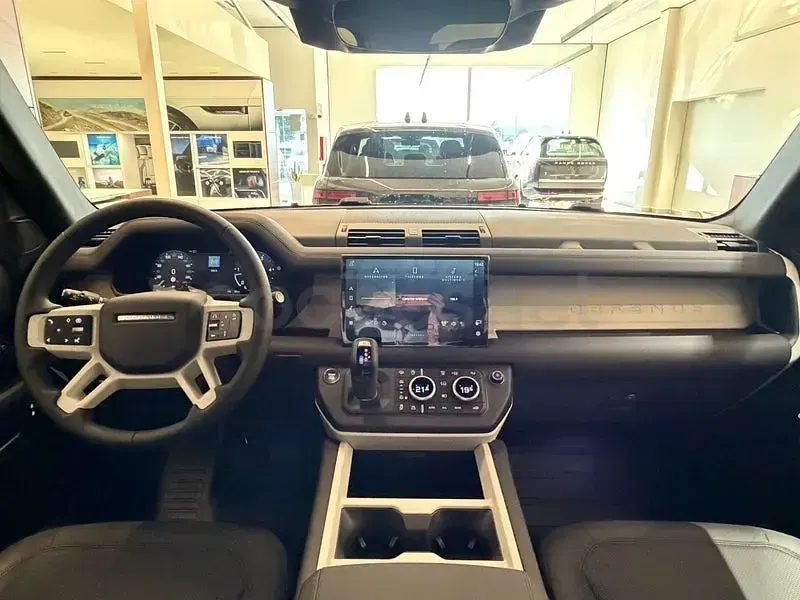 Nuevo Land Rover Defender SE 301 CV (221 kW) 2026 Negro SUV
