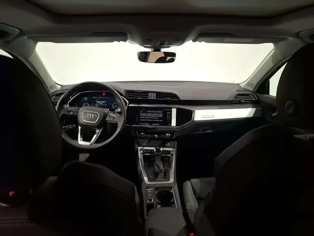 Usado Audi Q3 Sportback 150 CV (110 kW) 2025 Blanco SUV