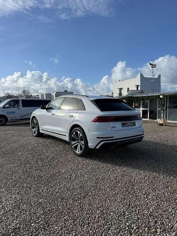 Usado Audi Q8 S-Line 286 CV (210 kW) 2020 Blanco SUV