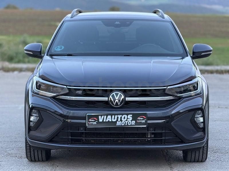 Usado VW Taigo R-line 110 CV (80 kW) 2022 Gris / plata SUV