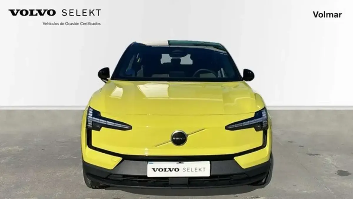 Usado Volvo EX30 Plus 200 kW (272 CV) 2024 SUV