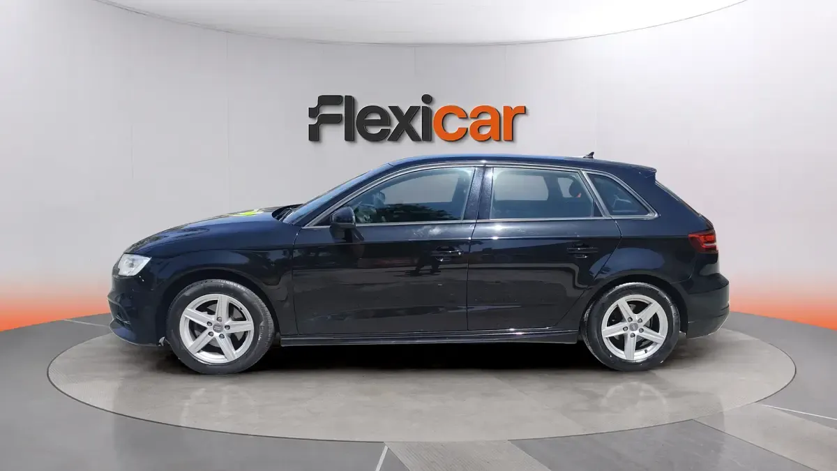 Usado Audi A3 Premium 116 CV (85 kW) 2019 Negro Berlina