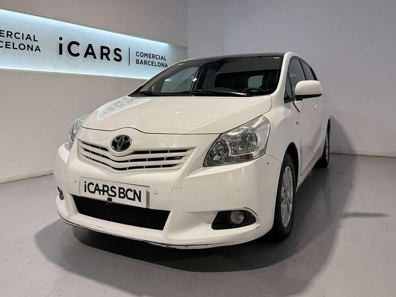 Blanco Usado 2011 Toyota Verso Active Monovolumen | 6990 € (Buen precio) - Imagen 1/4