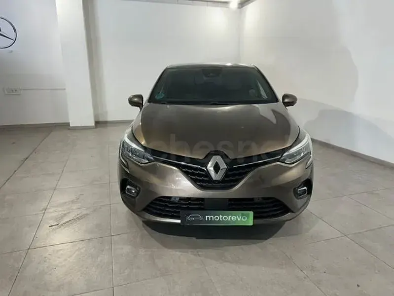 Käytetty Renault Clio V Zen 115 HP (84 kW) 2020 Ruskea Sedan