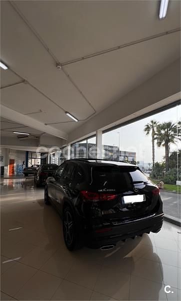 Usado Mercedes GLA200 150 CV (110 kW) 2023 Negro SUV