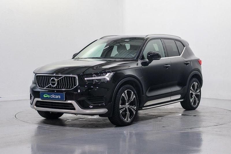 Usado Volvo XC40 Plus 262 CV (192 kW) 2022 Negro SUV