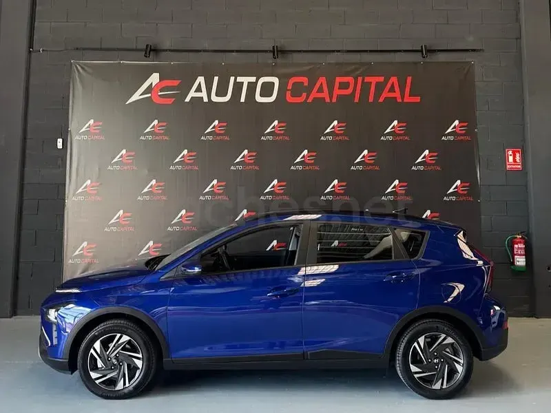 Usado Hyundai Bayon 84 CV (61 kW) 2022 Azul SUV