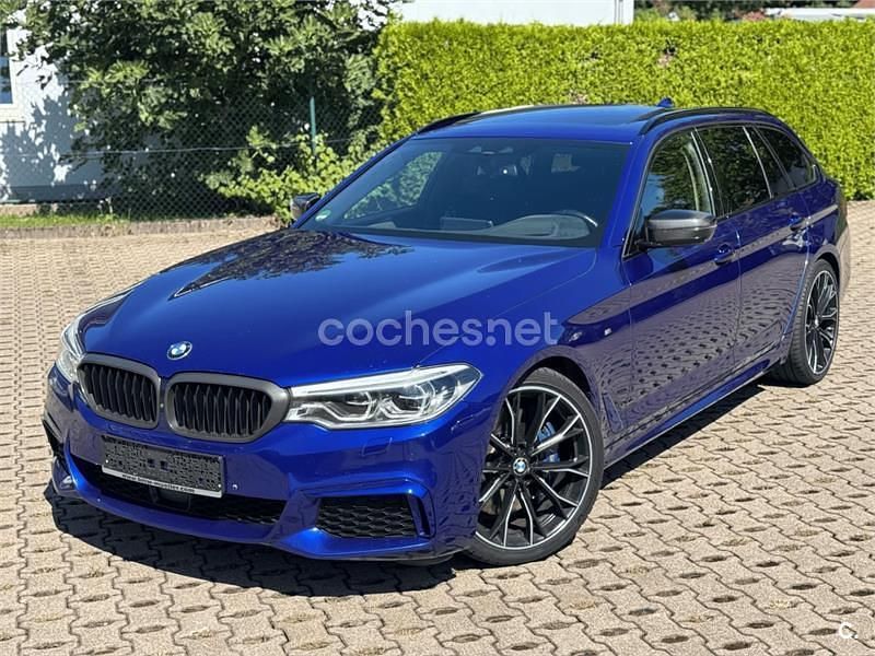 Usado BMW M550 Shadowline 381 CV (280 kW) 2018 Azul Berlina