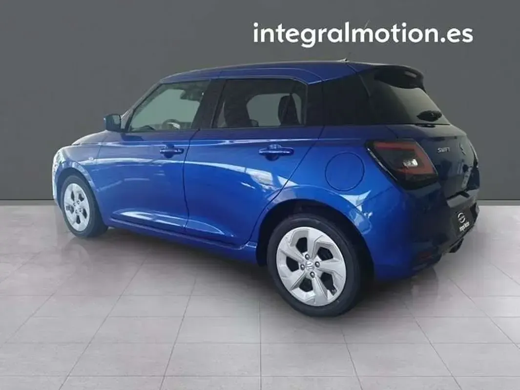 Nuevo Suzuki Swift 82 CV (60 kW) 2025 Azul Utilitario