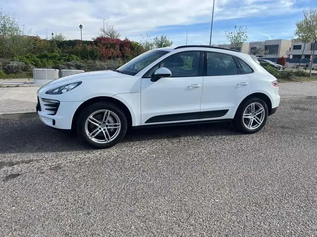 Używany Porsche Macan S 258 KM (189 kW) 2015 Biały SUV