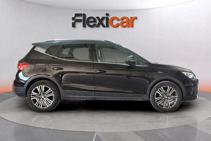 Usado Seat Arona FR 116 CV (85 kW) 2024 Negro SUV