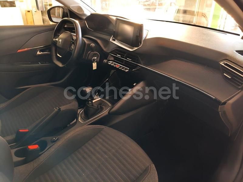 Usado Peugeot 208 Active 100 CV (73 kW) 2022 Beige Utilitario