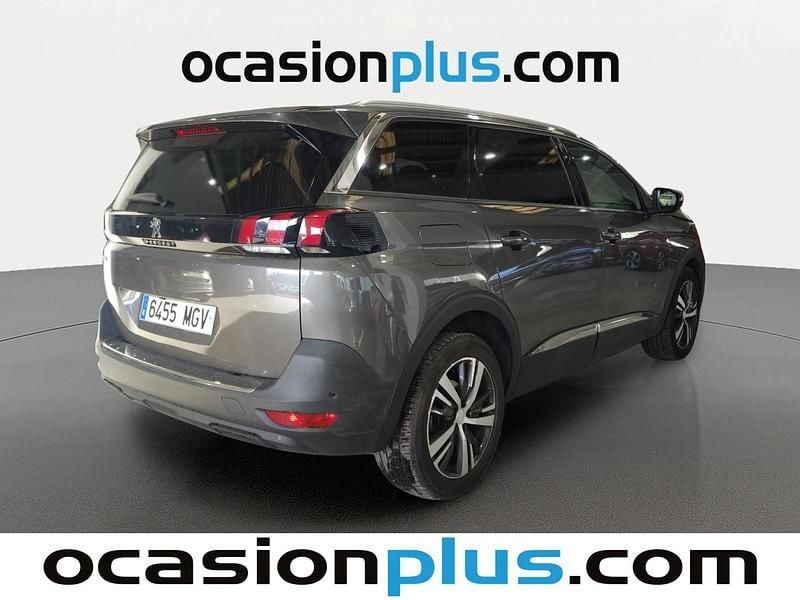 Usado Peugeot 5008 Allure 131 CV (96 kW) 2023 Gris plata SUV