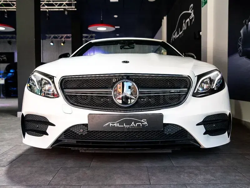 Usado Mercedes E53 AMG 435 CV (319 kW) 2020 Blanco Descapotable
