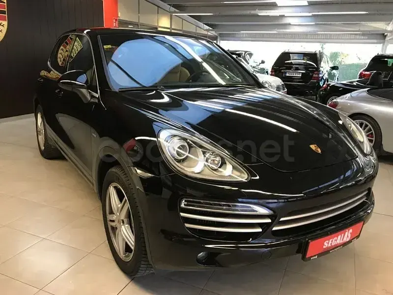 Usado Porsche Cayenne Platinum Edition 245 CV (180 kW) 2014 Negro SUV
