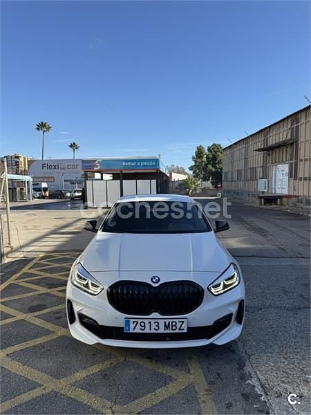 Blanco Usado 2022 BMW 118 Utilitario | 25.900 € (Un poco caro) - Imagen 1/4