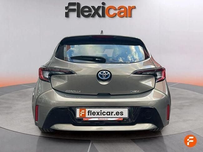 Usado Toyota Corolla Active 140 CV (102 kW) 2024 Gris Berlina