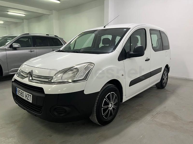 Usado Citroën Berlingo Attraction 92 CV (67 kW) 2014 Blanco Monovolumen