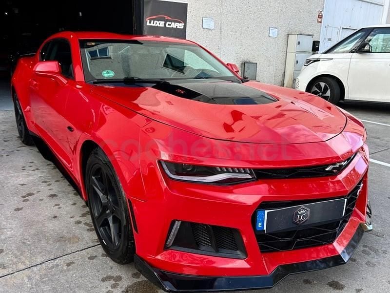 Usado Chevrolet Camaro 405 CV (297 kW) 2019 Rojo Coupe