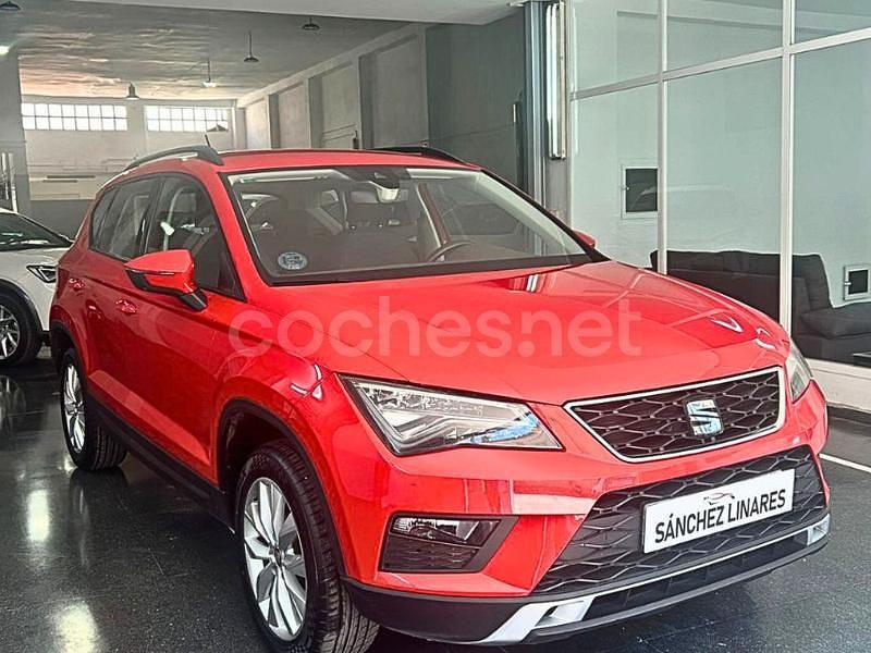Usado Seat Ateca Style 115 CV (84 kW) 2017 Rojo SUV