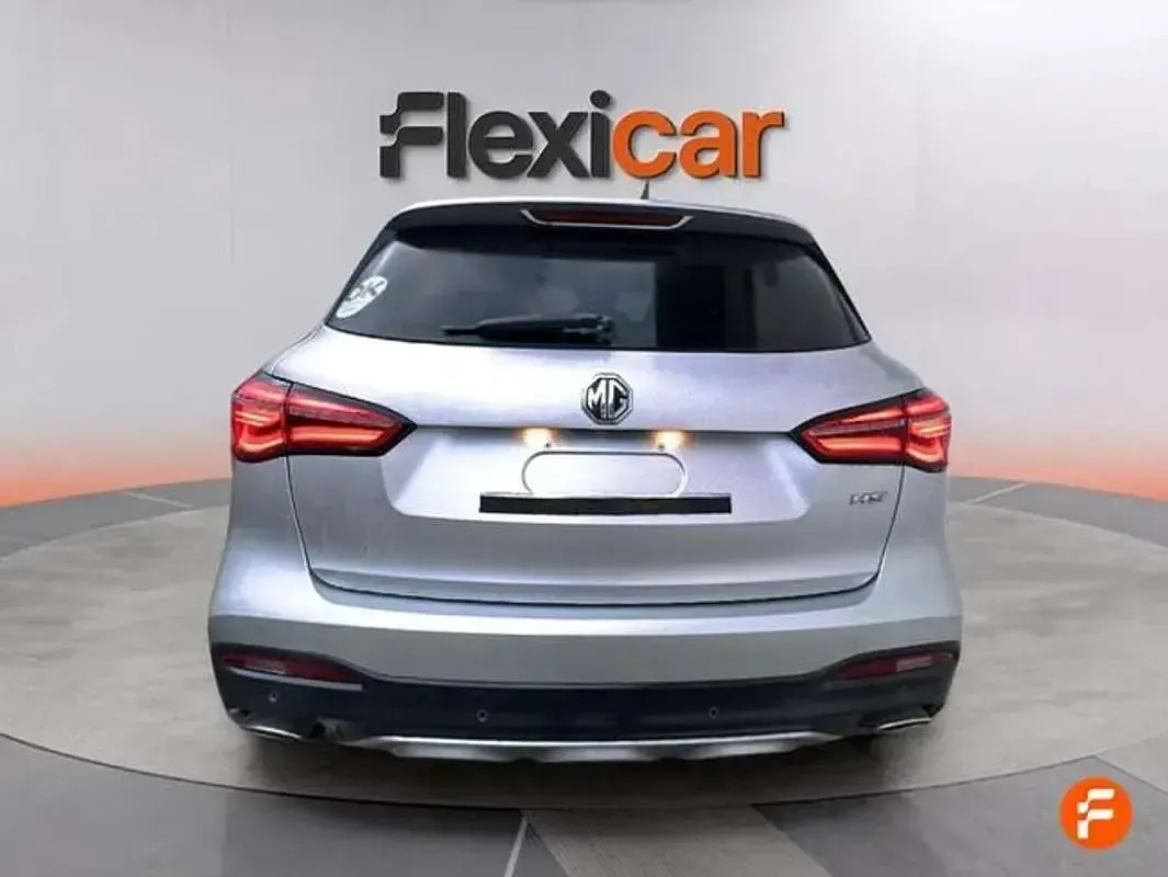 Usado MG HS Luxury 162 HP (119 kW) 2023 Preto SUV
