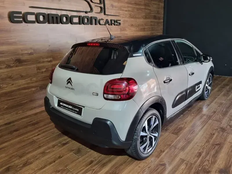 Usado Citroën C3 Feel 102 CV (75 kW) 2021 Gris / plata Utilitario