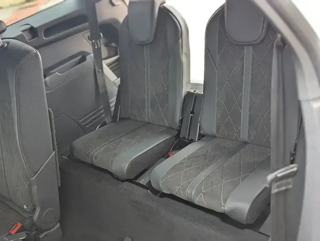 Usado Peugeot 5008 GT 181 CV (133 kW) 2020 Blanco SUV