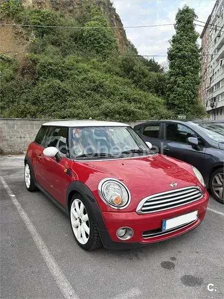 Begagnad Mini Cooper 120 HK (88 kW) 2007 Röd Halvkombi