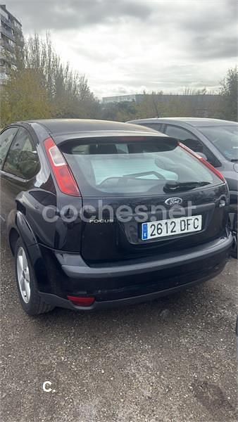 Negro Usado 2005 Ford Focus Sport Berlina | 1500 € (Buen precio) - Imagen 1/4