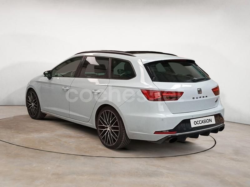 Usado Seat Leon CUPRA 300 CV (220 kW) 2016 Blanco Familiar