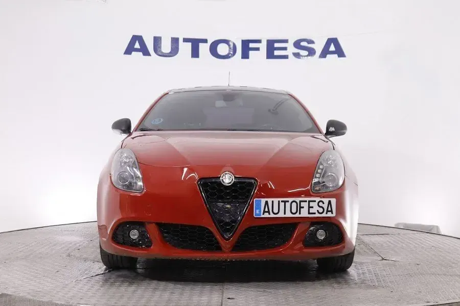 Usado Alfa Romeo Giulietta Progression 105 CV (77 kW) 2014 Rojo Utilitario