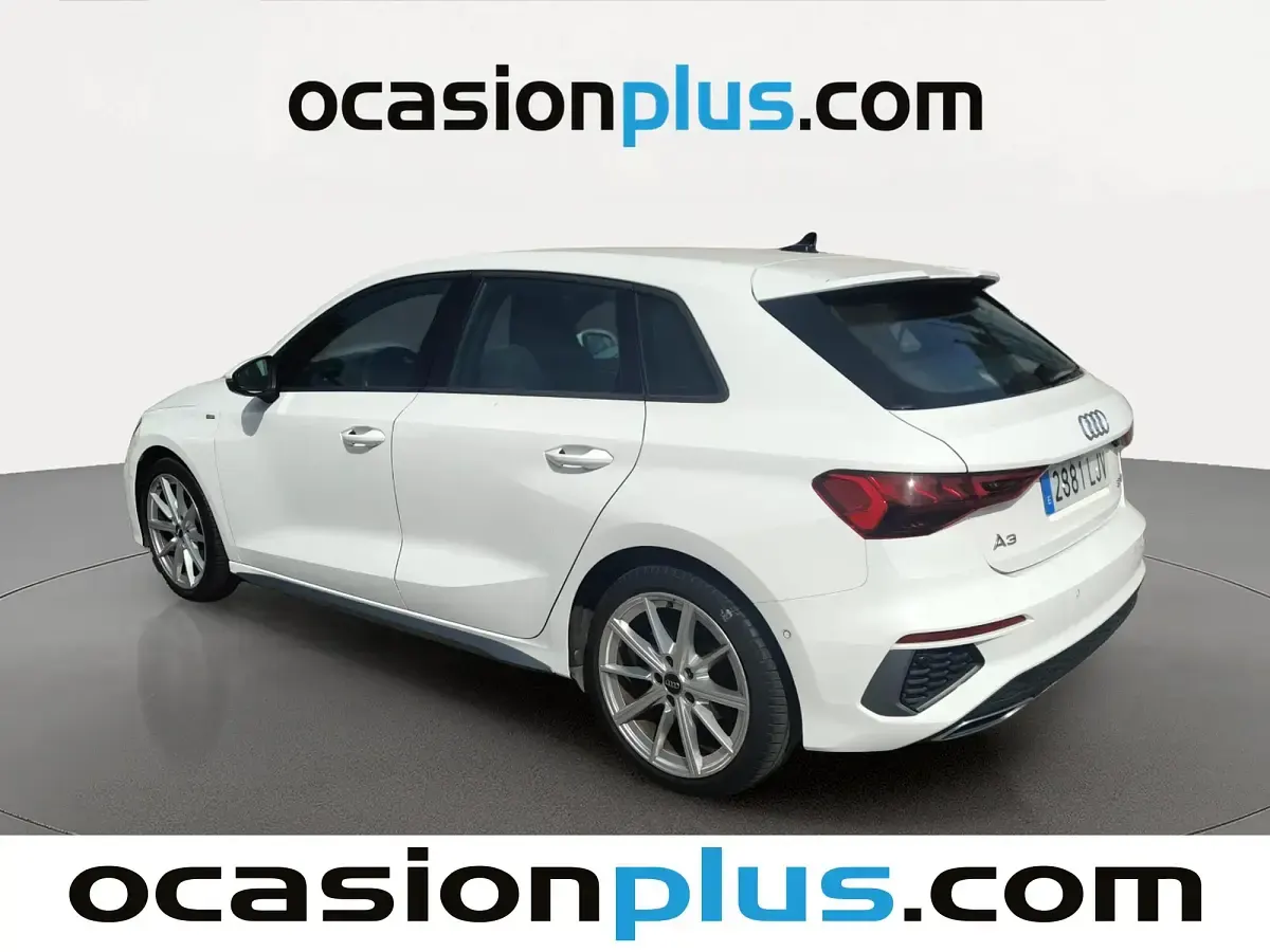 Usado Audi A3 Sportback S-Line 116 CV (85 kW) 2020 Blanco Utilitario
