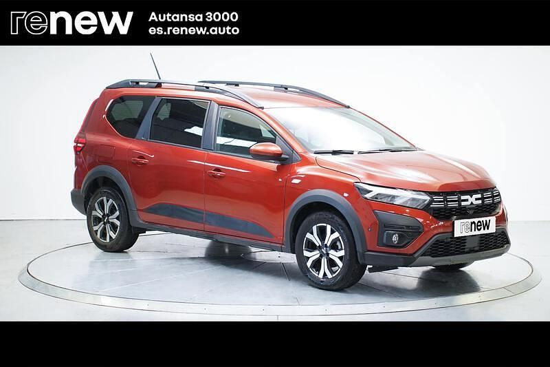 Usado Dacia Jogger Expression 110 CV (80 kW) 2024 Naranja Monovolumen