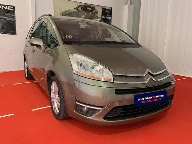Usado Citroën Grand C4 Picasso Exclusive 112 CV (82 kW) 2010 Gris / plata Monovolumen