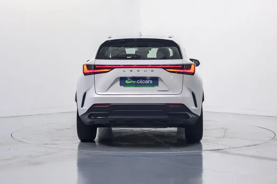 Usado Lexus NX350h Business Edition 240 CV (176 kW) 2022
