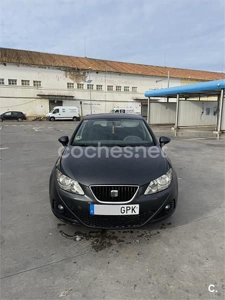 Usado Seat Ibiza Style 90 CV (66 kW) 2009 Gris / plata Berlina