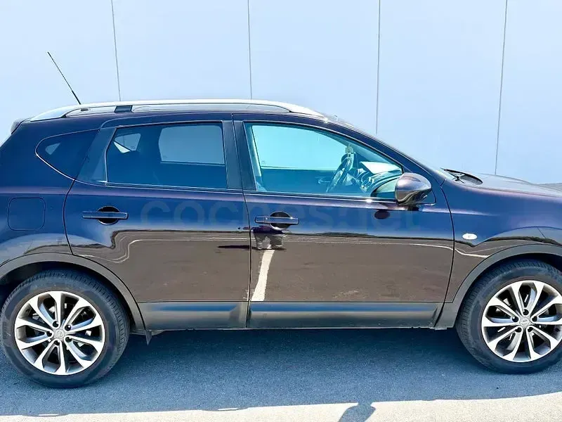 Usado Nissan Qashqai Premium Edition 150 CV (110 kW) 2011 Negro SUV