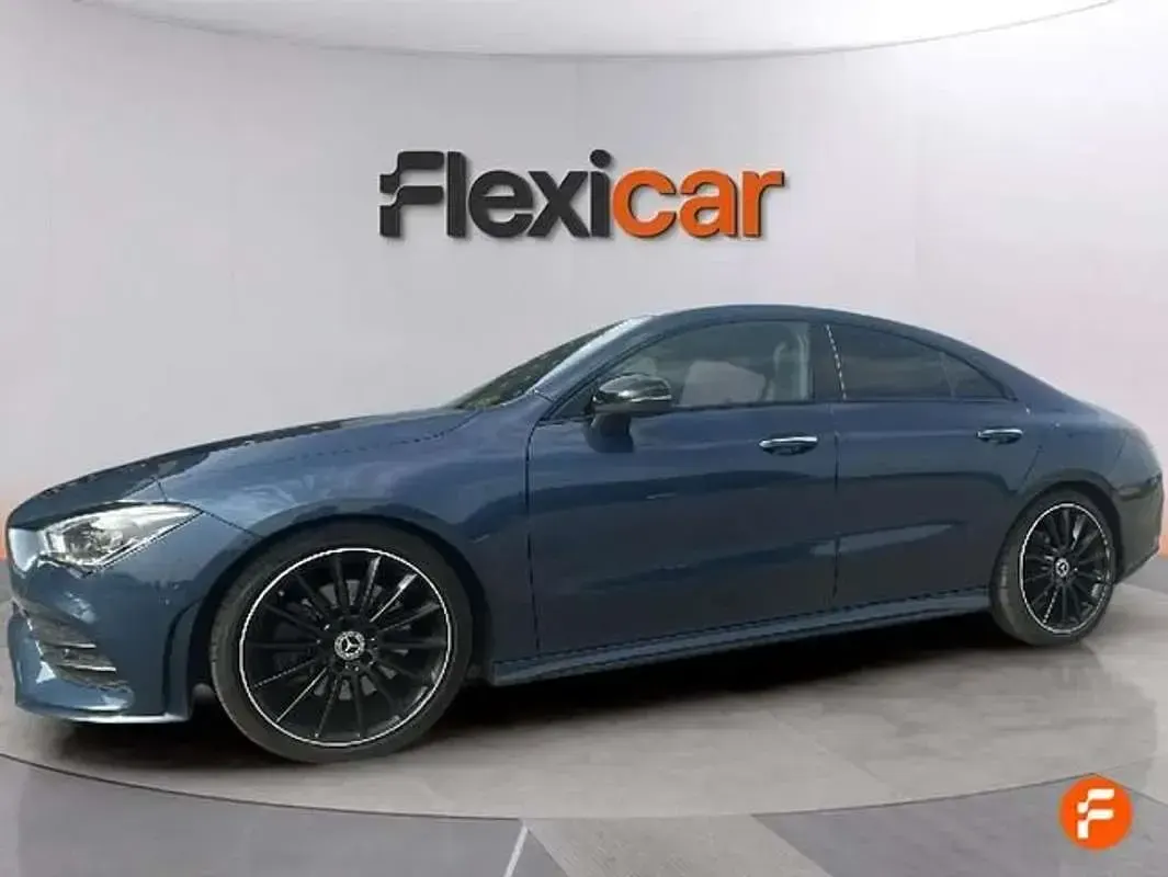 Usado Mercedes CLA200 163 CV (119 kW) 2022 Azul Coupe